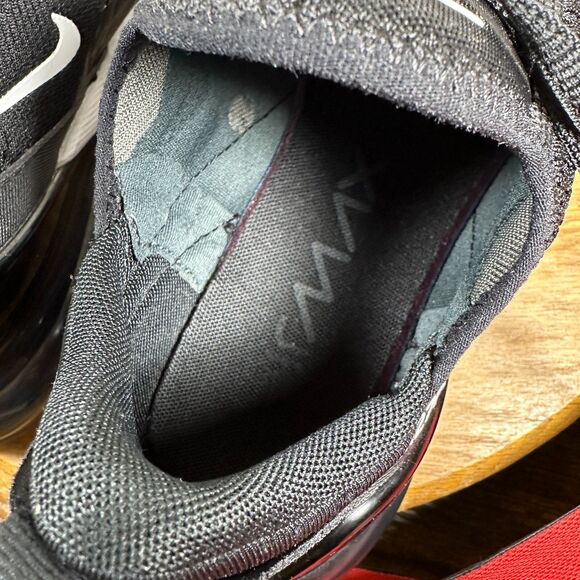 Nike Air Max 270 Women's Size 8.5 Black White Shoe Sneakers AH6789-001 - Picture 9 of 9